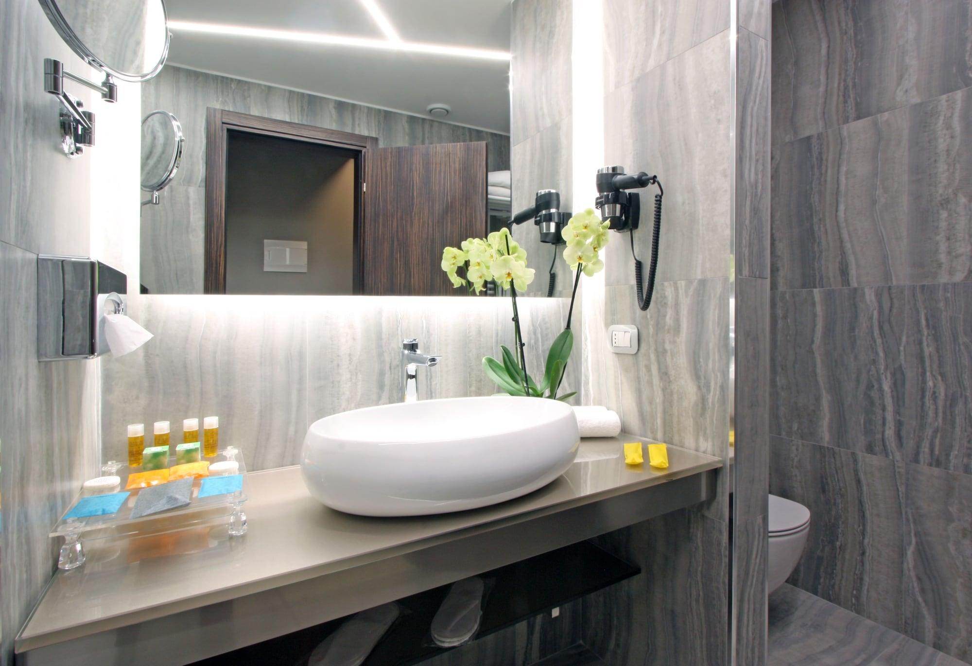 The Hive Hotell 4*