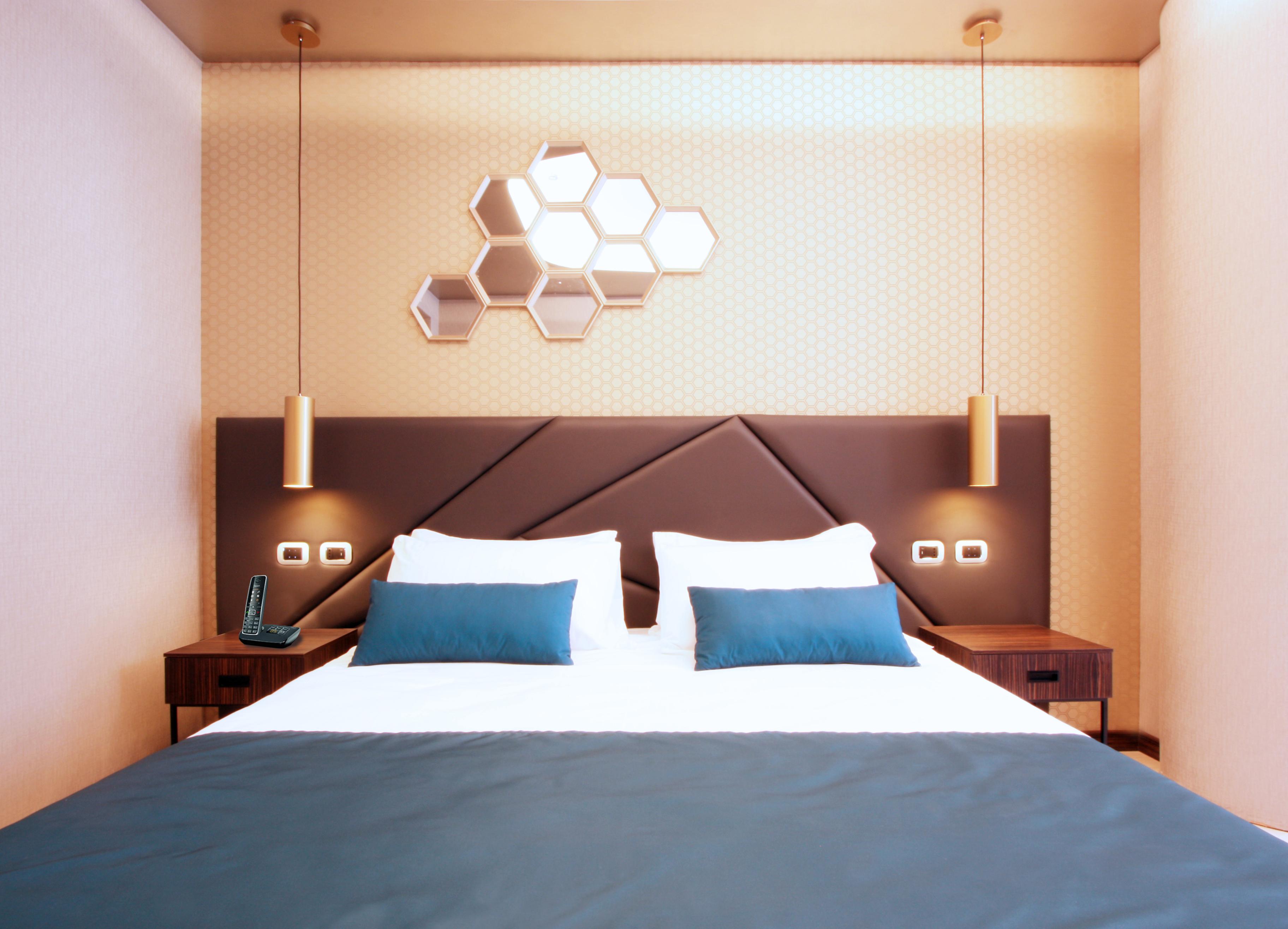 The Hive Hotell 4*